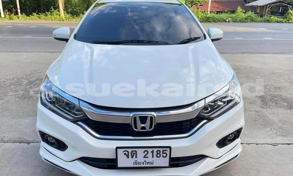 Buy Used Honda City White Car in Bangkok in Bangkok