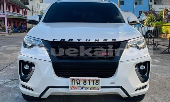 ซื้อ รถมือสอง Toyota Fortuner ขาว รถยนต์ ใน %{เมือง} ใน กรุงเทพมหานคร ซื้อ รถมือสอง Toyota Fortuner ขาว รถยนต์ ใน %{เมือง} ใน กรุงเทพมหานคร