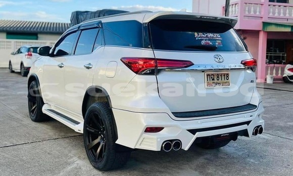 ซื้อ รถมือสอง Toyota Fortuner ขาว รถยนต์ ใน %{เมือง} ใน กรุงเทพมหานคร ซื้อ รถมือสอง Toyota Fortuner ขาว รถยนต์ ใน %{เมือง} ใน กรุงเทพมหานคร