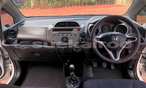 ซื้อ รถมือสอง Honda Jazz ขาว รถยนต์ ใน %{เมือง} ใน กรุงเทพมหานคร ซื้อ รถมือสอง Honda Jazz ขาว รถยนต์ ใน %{เมือง} ใน กรุงเทพมหานคร