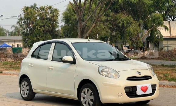 ซื้อ รถมือสอง Nissan March ขาว รถยนต์ ใน %{เมือง} ใน กรุงเทพมหานคร