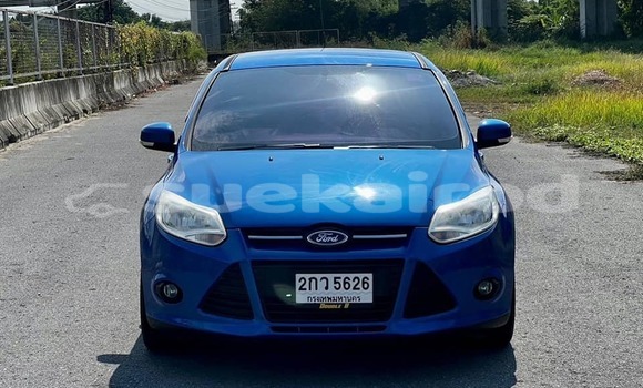 Buy Used Ford Focus Blue Car in Bangkok in Bangkok