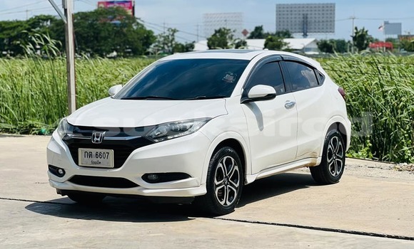 ซื้อ รถมือสอง Honda HR-V ขาว รถยนต์ ใน %{เมือง} ใน กรุงเทพมหานคร ซื้อ รถมือสอง Honda HR-V ขาว รถยนต์ ใน %{เมือง} ใน กรุงเทพมหานคร