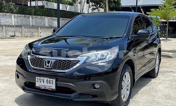 ซื้อ รถมือสอง Honda CR–V สีดำ รถยนต์ ใน %{เมือง} ใน กรุงเทพมหานคร