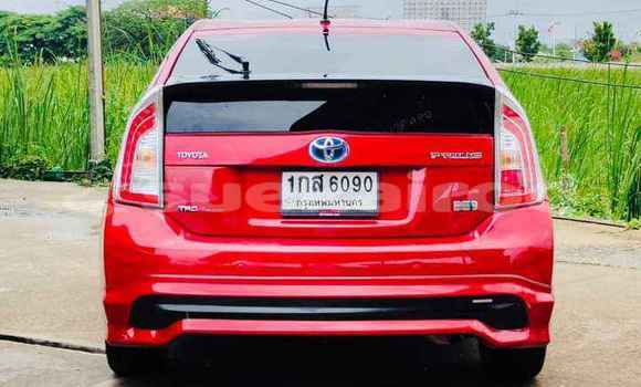 ซื้อ รถมือสอง Toyota Prius สีแดง รถยนต์ ใน %{เมือง} ใน กรุงเทพมหานคร ซื้อ รถมือสอง Toyota Prius สีแดง รถยนต์ ใน %{เมือง} ใน กรุงเทพมหานคร