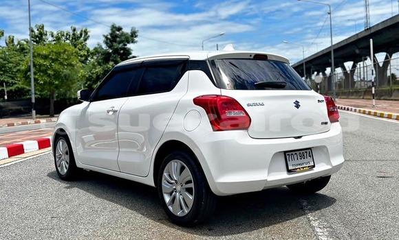 ซื้อ รถมือสอง Suzuki Swift ขาว รถยนต์ ใน %{เมือง} ใน กรุงเทพมหานคร ซื้อ รถมือสอง Suzuki Swift ขาว รถยนต์ ใน %{เมือง} ใน กรุงเทพมหานคร