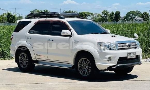 ซื้อ รถมือสอง Toyota Fortuner ขาว รถยนต์ ใน %{เมือง} ใน กรุงเทพมหานคร ซื้อ รถมือสอง Toyota Fortuner ขาว รถยนต์ ใน %{เมือง} ใน กรุงเทพมหานคร