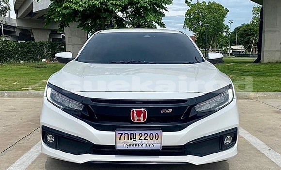 Buy Used Honda Civic White Car in Bangkok in Bangkok