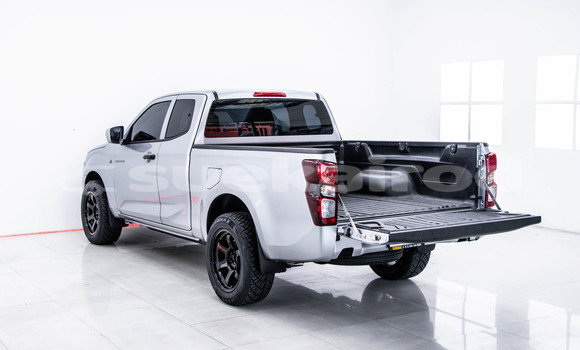 Buy Used Isuzu D-Max Other Car in Bangkok in Bangkok Buy Used Isuzu D-Max Other Car in Bangkok in Bangkok