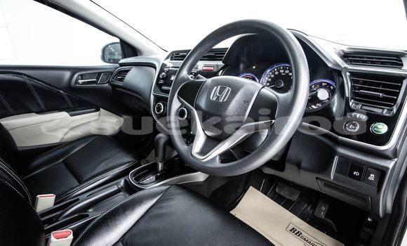 ซื้อ รถมือสอง Honda City ขาว รถยนต์ ใน %{เมือง} ใน กรุงเทพมหานคร ซื้อ รถมือสอง Honda City ขาว รถยนต์ ใน %{เมือง} ใน กรุงเทพมหานคร