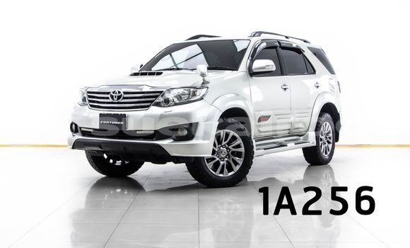 ซื้อ รถมือสอง Toyota Fortuner อื่น ๆ รถยนต์ ใน %{เมือง} ใน กรุงเทพมหานคร ซื้อ รถมือสอง Toyota Fortuner อื่น ๆ รถยนต์ ใน %{เมือง} ใน กรุงเทพมหานคร