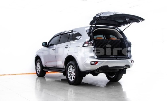 Buy Used Isuzu MU-X Silver Car in Bangkok in Bangkok Buy Used Isuzu MU-X Silver Car in Bangkok in Bangkok