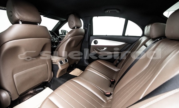 ซื้อ รถมือสอง Mercedes‒Benz E–Class ขาว รถยนต์ ใน %{เมือง} ใน กรุงเทพมหานคร ซื้อ รถมือสอง Mercedes‒Benz E–Class ขาว รถยนต์ ใน %{เมือง} ใน กรุงเทพมหานคร