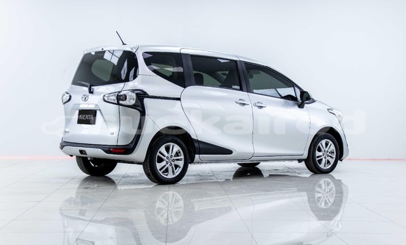 Buy Used Toyota Sienta Other Car in Bangkok in Bangkok Buy Used Toyota Sienta Other Car in Bangkok in Bangkok