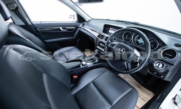 ซื้อ รถมือสอง Mercedes‒Benz C–Class ขาว รถยนต์ ใน %{เมือง} ใน กรุงเทพมหานคร ซื้อ รถมือสอง Mercedes‒Benz C–Class ขาว รถยนต์ ใน %{เมือง} ใน กรุงเทพมหานคร