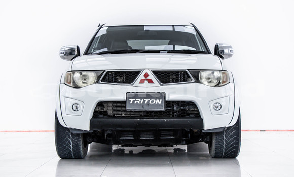 Buy Used Mitsubishi Triton White Car in Bangkok in Bangkok Buy Used Mitsubishi Triton White Car in Bangkok in Bangkok