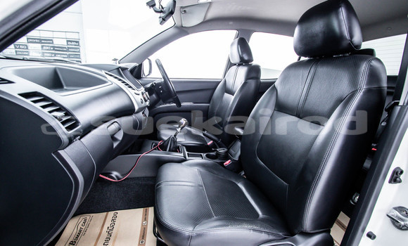 Buy Used Mitsubishi Triton White Car in Bangkok in Bangkok Buy Used Mitsubishi Triton White Car in Bangkok in Bangkok