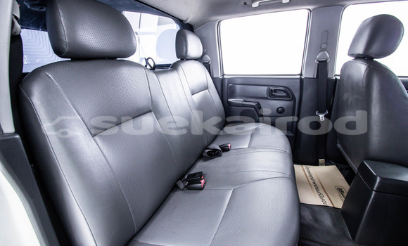 Buy Used Isuzu D-Max White Car in Bangkok in Bangkok Buy Used Isuzu D-Max White Car in Bangkok in Bangkok