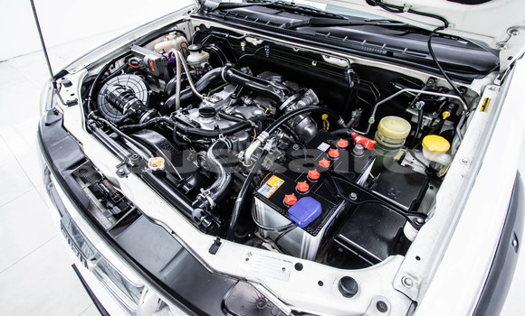 Buy Used Isuzu D-Max White Car in Bangkok in Bangkok Buy Used Isuzu D-Max White Car in Bangkok in Bangkok