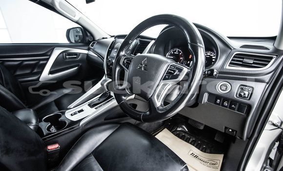 Buy Used Mitsubishi Pajero Other Car in Bangkok in Bangkok Buy Used Mitsubishi Pajero Other Car in Bangkok in Bangkok