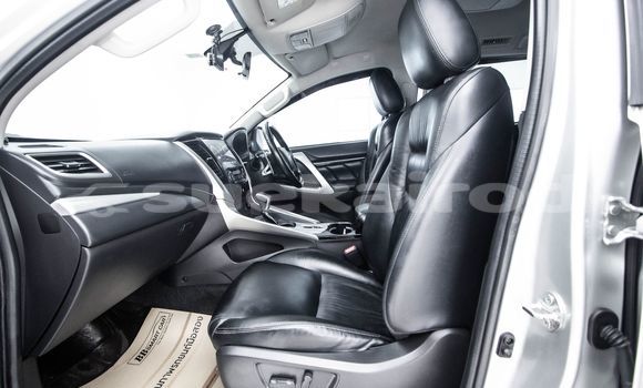 Buy Used Mitsubishi Pajero Other Car in Bangkok in Bangkok Buy Used Mitsubishi Pajero Other Car in Bangkok in Bangkok