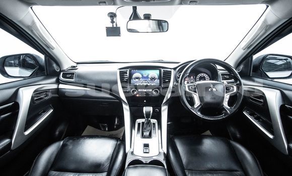 Buy Used Mitsubishi Pajero Other Car in Bangkok in Bangkok Buy Used Mitsubishi Pajero Other Car in Bangkok in Bangkok