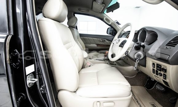 ซื้อ รถมือสอง Toyota Fortuner สีดำ รถยนต์ ใน %{เมือง} ใน กรุงเทพมหานคร ซื้อ รถมือสอง Toyota Fortuner สีดำ รถยนต์ ใน %{เมือง} ใน กรุงเทพมหานคร