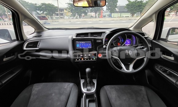 ซื้อ รถมือสอง Honda Jazz ขาว รถยนต์ ใน %{เมือง} ใน กรุงเทพมหานคร ซื้อ รถมือสอง Honda Jazz ขาว รถยนต์ ใน %{เมือง} ใน กรุงเทพมหานคร
