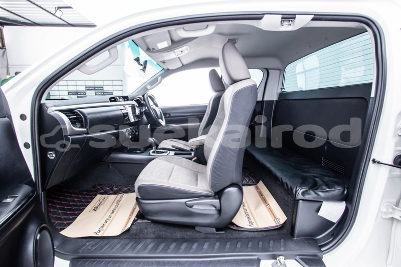 Big with watermark toyota hiluxe revo bangkok bangkok 65095