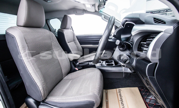 ซื้อ รถมือสอง Toyota Hiluxe Revo ขาว รถยนต์ ใน %{เมือง} ใน กรุงเทพมหานคร ซื้อ รถมือสอง Toyota Hiluxe Revo ขาว รถยนต์ ใน %{เมือง} ใน กรุงเทพมหานคร