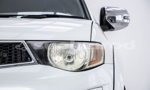 Buy Used Mitsubishi Triton White Car in Bangkok in Bangkok Buy Used Mitsubishi Triton White Car in Bangkok in Bangkok