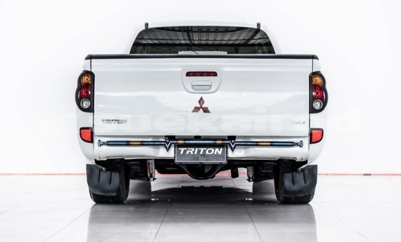 Buy Used Mitsubishi Triton White Car in Bangkok in Bangkok Buy Used Mitsubishi Triton White Car in Bangkok in Bangkok