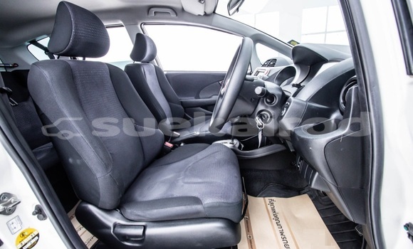 Buy Used Honda Jazz White Car in Bangkok in Bangkok Buy Used Honda Jazz White Car in Bangkok in Bangkok