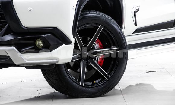 Buy Used Mitsubishi Pajero White Car in Bangkok in Bangkok Buy Used Mitsubishi Pajero White Car in Bangkok in Bangkok