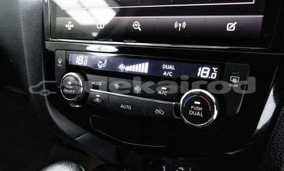 Buy Used Nissan X-Trail Green Car in Bangkok in Bangkok Buy Used Nissan X-Trail Green Car in Bangkok in Bangkok