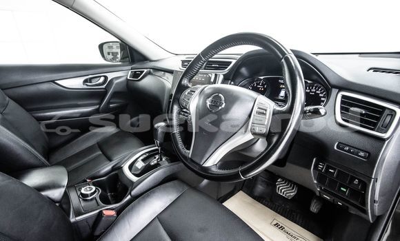 Buy Used Nissan X-Trail Green Car in Bangkok in Bangkok Buy Used Nissan X-Trail Green Car in Bangkok in Bangkok