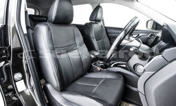 Buy Used Nissan X-Trail Green Car in Bangkok in Bangkok Buy Used Nissan X-Trail Green Car in Bangkok in Bangkok