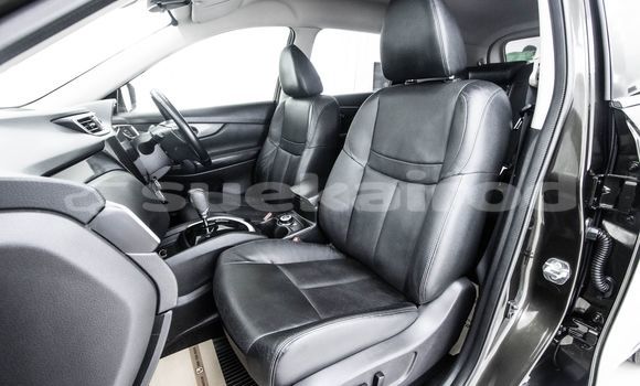 Buy Used Nissan X-Trail Green Car in Bangkok in Bangkok Buy Used Nissan X-Trail Green Car in Bangkok in Bangkok