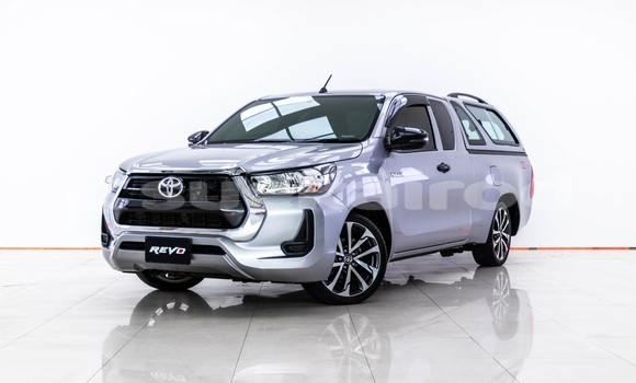 Buy Used Toyota Hiluxe Revo Other Car in Bangkok in Bangkok