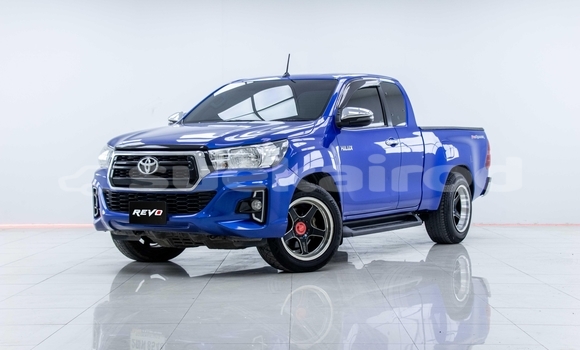 Buy Used Toyota Hiluxe Revo Blue Car in Samut Sakhon in Samut Sakhon