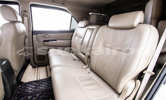 Buy Used Toyota Fortuner White Car in Bangkok in Bangkok Buy Used Toyota Fortuner White Car in Bangkok in Bangkok