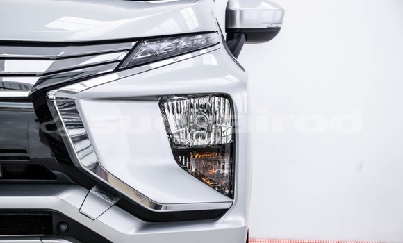 Buy Used Mitsubishi Xpander Silver Car in Bangkok in Bangkok Buy Used Mitsubishi Xpander Silver Car in Bangkok in Bangkok