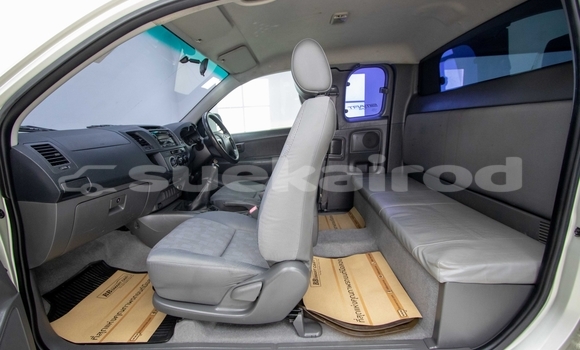 ซื้อ รถมือสอง Toyota Hilux ขาว รถยนต์ ใน %{เมือง} ใน สมุทรสาคร ซื้อ รถมือสอง Toyota Hilux ขาว รถยนต์ ใน %{เมือง} ใน สมุทรสาคร