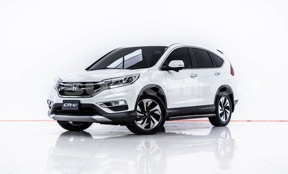 Buy Used Honda CR-V White Car in Bangkok in Bangkok