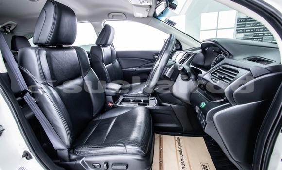 ซื้อ รถมือสอง Honda CR-V ขาว รถยนต์ ใน %{เมือง} ใน กรุงเทพมหานคร ซื้อ รถมือสอง Honda CR-V ขาว รถยนต์ ใน %{เมือง} ใน กรุงเทพมหานคร