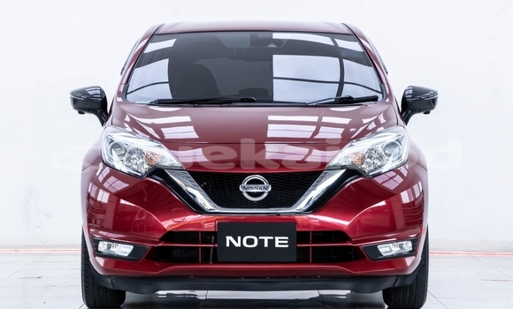 ซื้อ รถมือสอง Nissan Note สีแดง รถยนต์ ใน %{เมือง} ใน นนทบุรี ซื้อ รถมือสอง Nissan Note สีแดง รถยนต์ ใน %{เมือง} ใน นนทบุรี