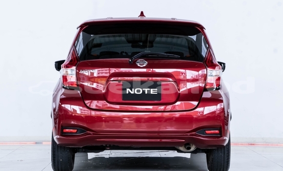ซื้อ รถมือสอง Nissan Note สีแดง รถยนต์ ใน %{เมือง} ใน นนทบุรี ซื้อ รถมือสอง Nissan Note สีแดง รถยนต์ ใน %{เมือง} ใน นนทบุรี