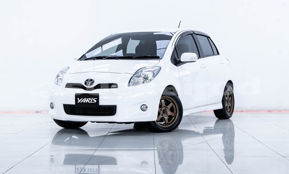ซื้อ รถมือสอง Toyota Yaris ขาว รถยนต์ ใน %{เมือง} ใน นนทบุรี ซื้อ รถมือสอง Toyota Yaris ขาว รถยนต์ ใน %{เมือง} ใน นนทบุรี