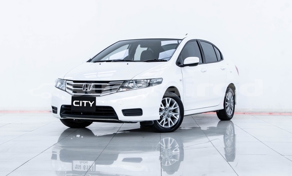 ซื้อ รถมือสอง Honda City ขาว รถยนต์ ใน %{เมือง} ใน นนทบุรี ซื้อ รถมือสอง Honda City ขาว รถยนต์ ใน %{เมือง} ใน นนทบุรี