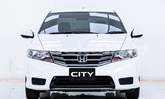 ซื้อ รถมือสอง Honda City ขาว รถยนต์ ใน %{เมือง} ใน นนทบุรี ซื้อ รถมือสอง Honda City ขาว รถยนต์ ใน %{เมือง} ใน นนทบุรี